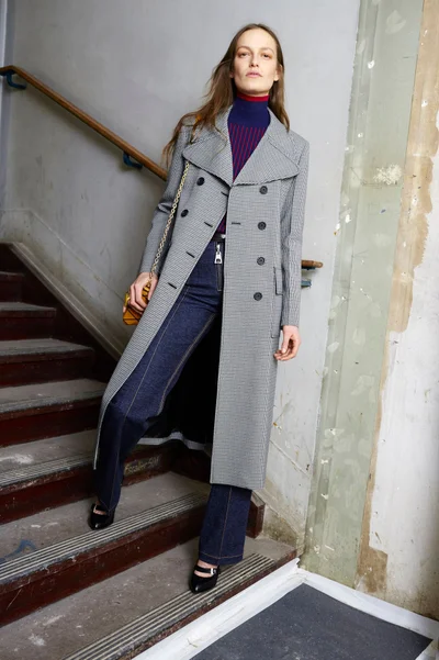 Look 11
